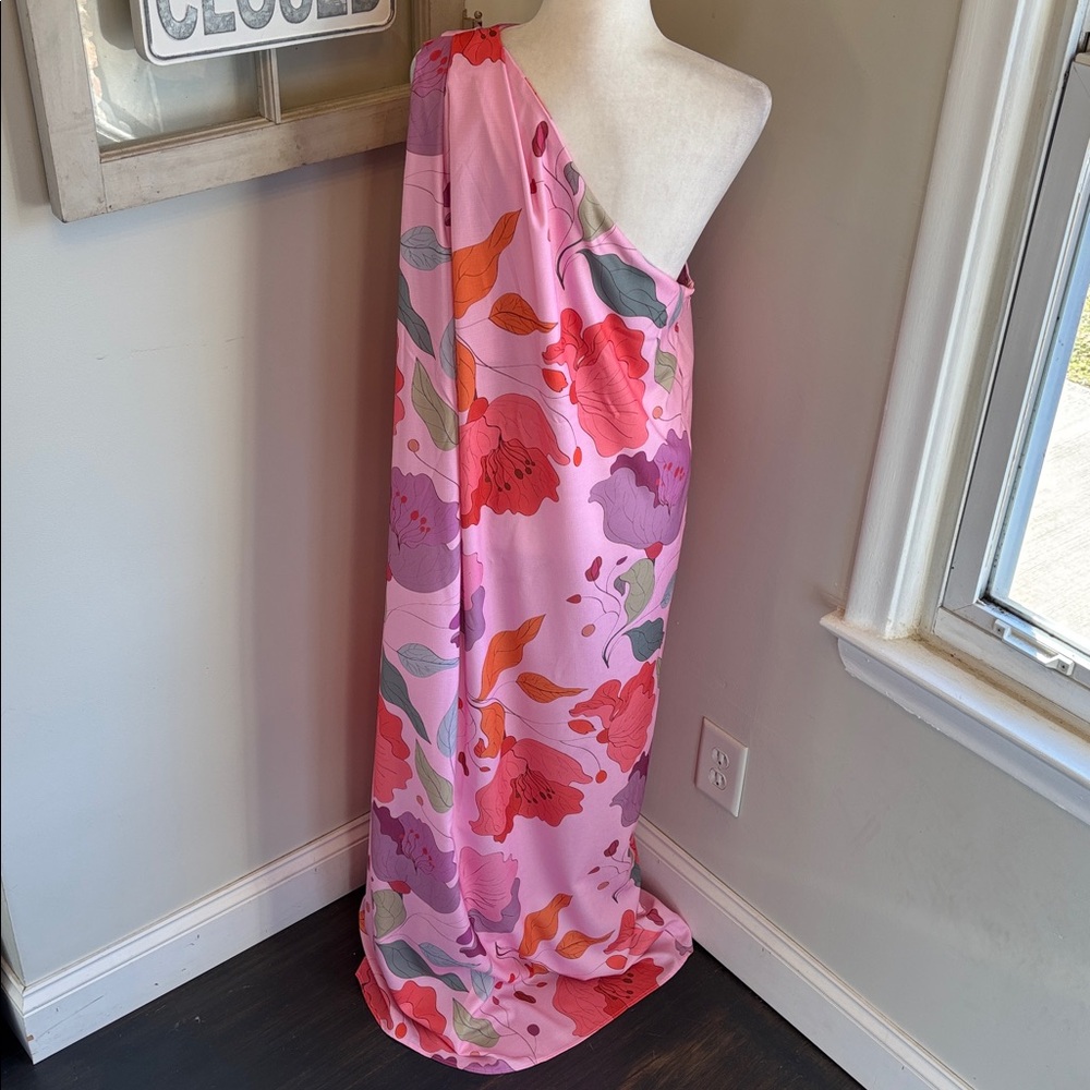 Petal & Pup Tillie One-Shoulder Maxi Dress in Pink Floral NWT - Picture 8 of 13
